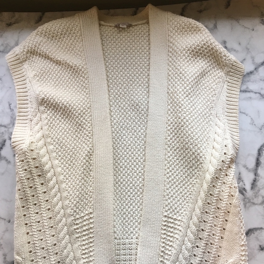 GAP vest